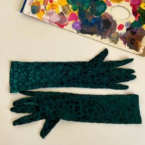 Fashion Brand Company Green Leopard Sheer Gloves
